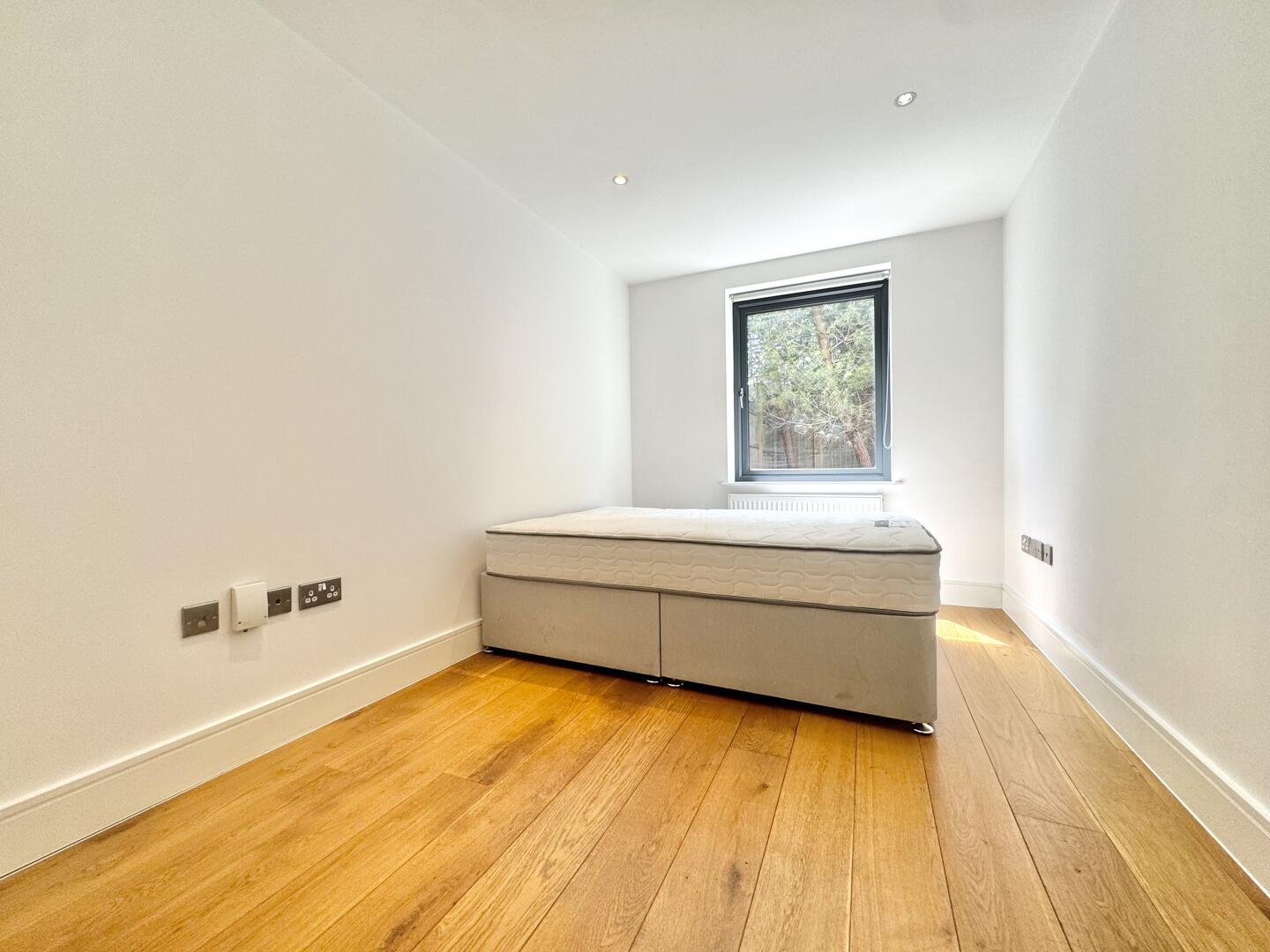 Octave house, Wood Green